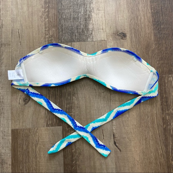 Body Glove Bandeau Bikini Set - Picture 4 of 10